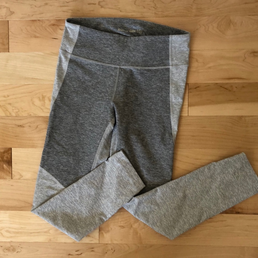 Outdoor voices three quarter length leggings